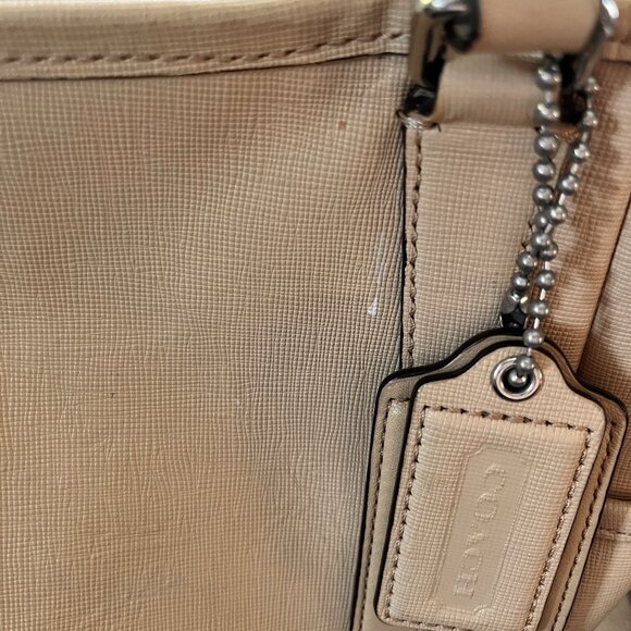 Coach Tan Diaper Baby Bag Tote Purse Pockets Changing Pad NO Shoulder Strap - Picture 6 of 16